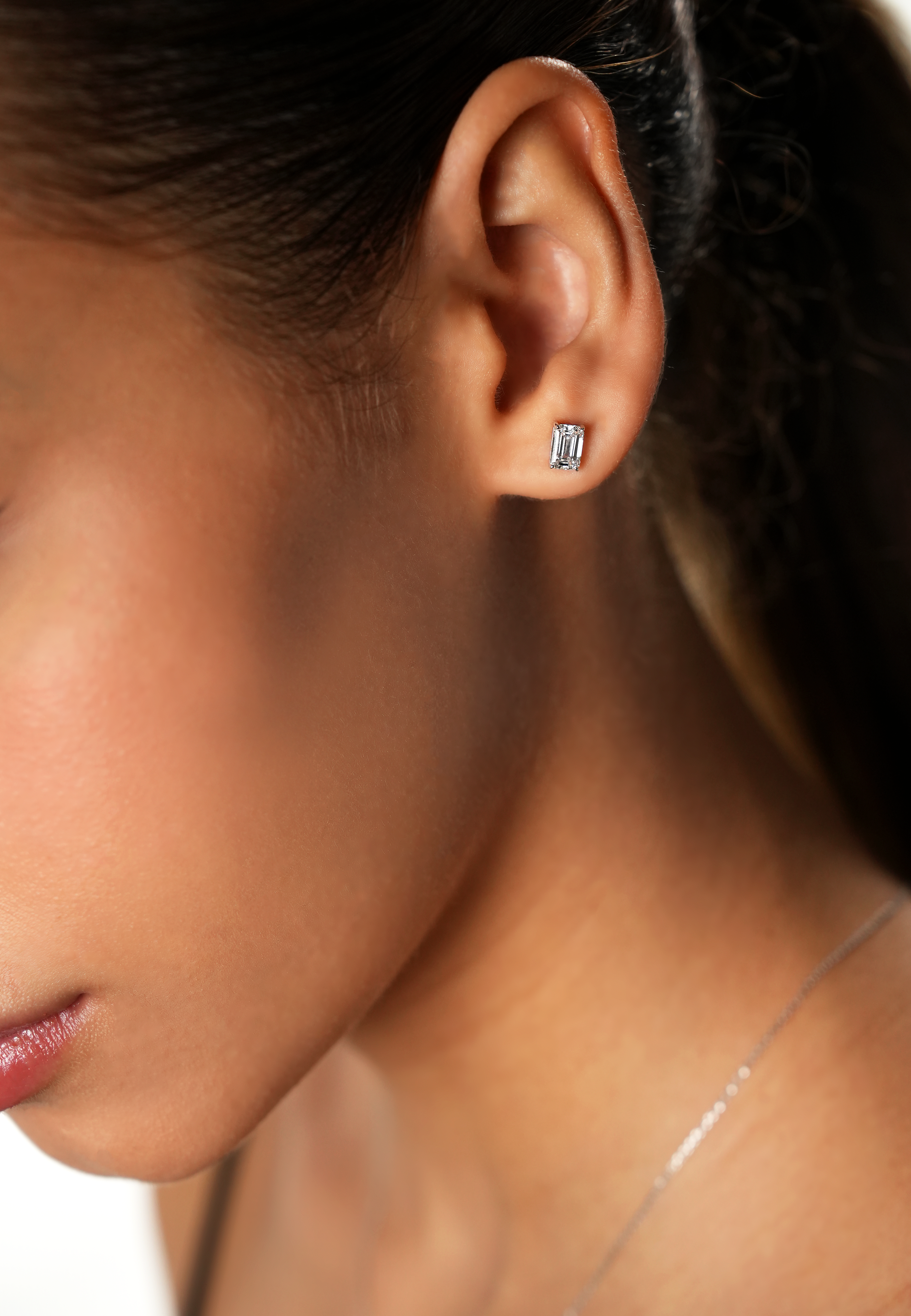 Refined Emerald Diamond Earrings - (1 ct)