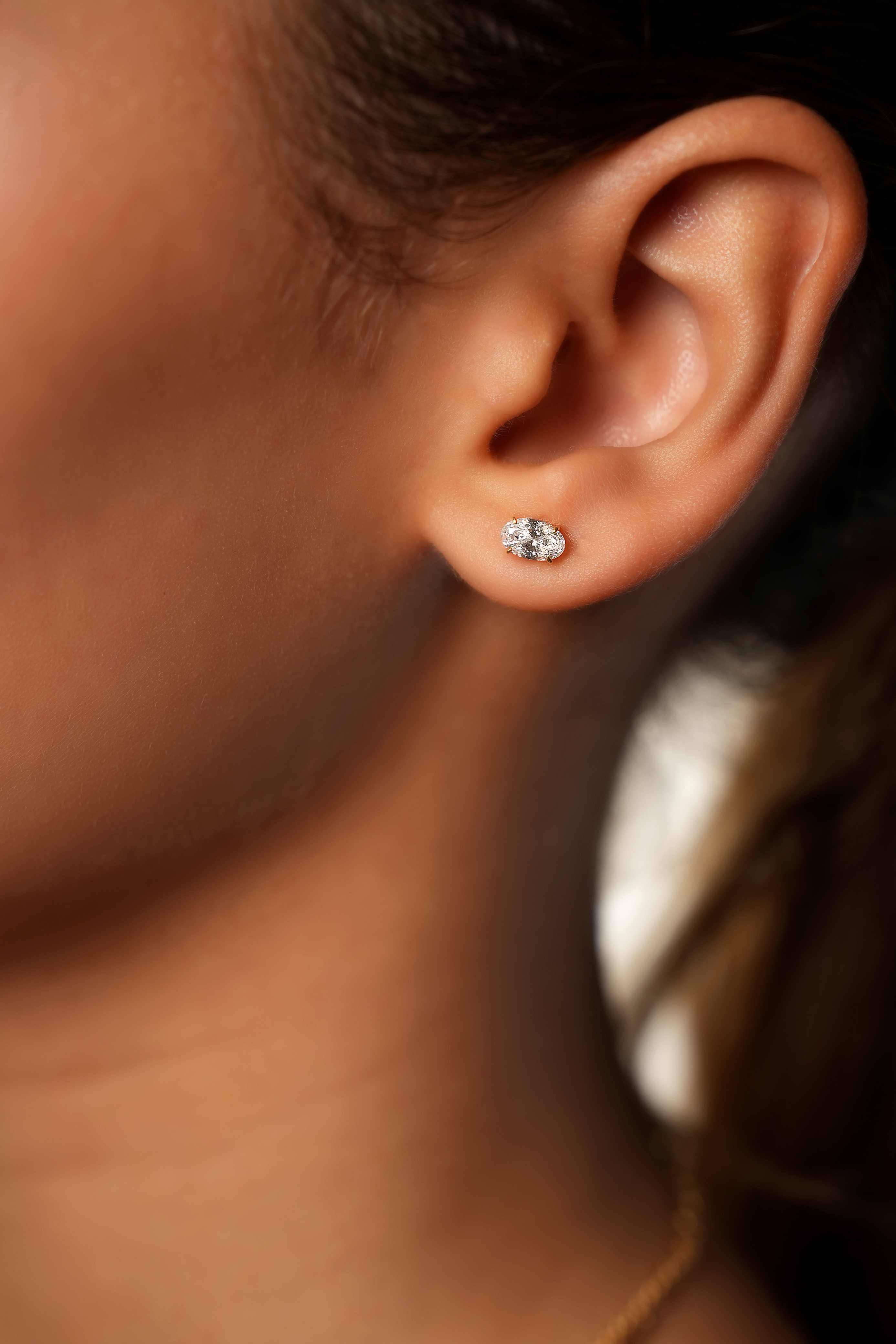 Refined Oval Diamond Earrings - (0.6ct)