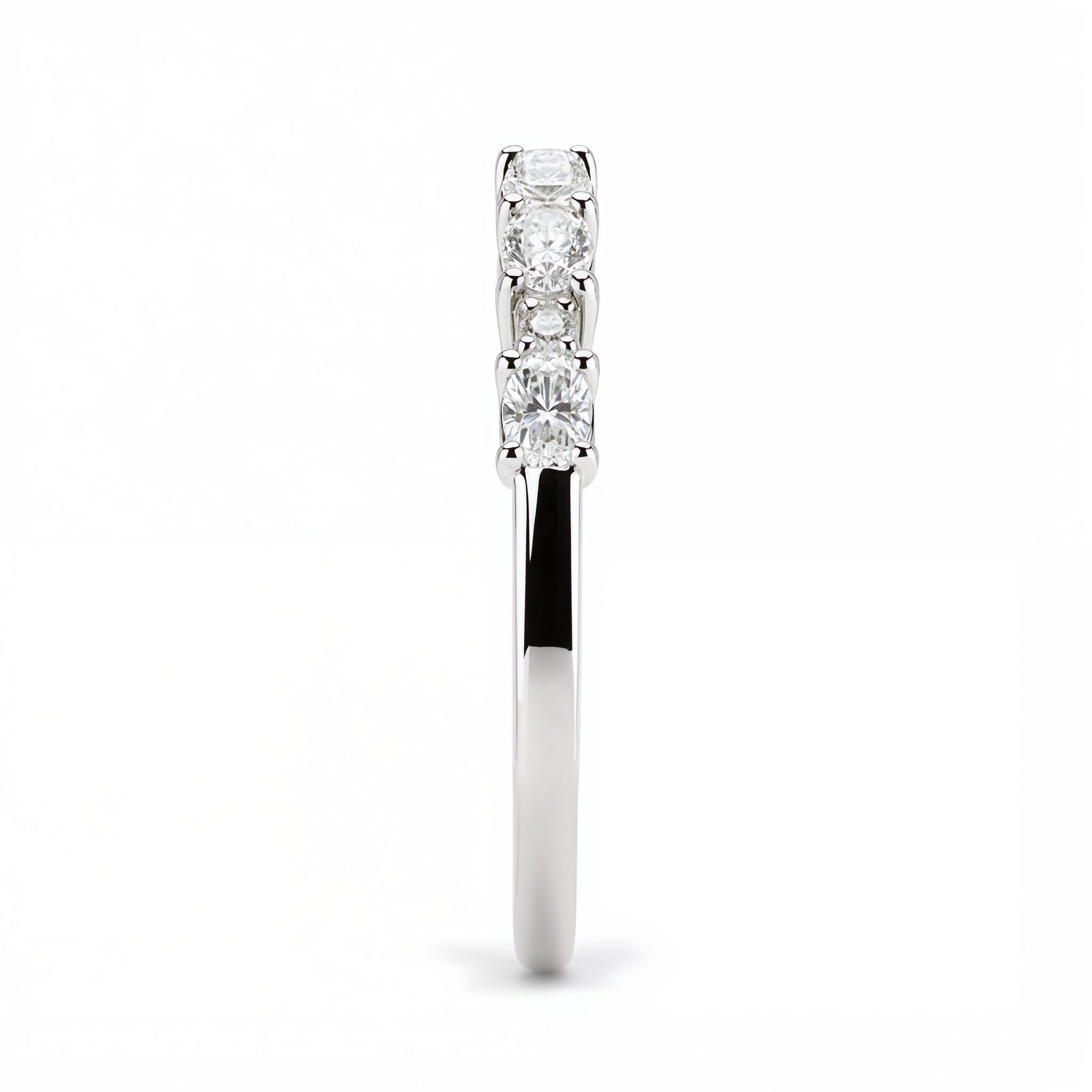 ROUND & OVAL DIAMOND HALF ETERNITY RING