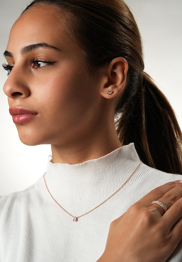 Minimalist Lab Grown Diamond Pear Solitaire Pendant Necklace