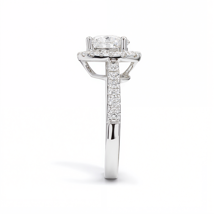 ROUND DIAMOND HALO RING ( 1.03 CT)