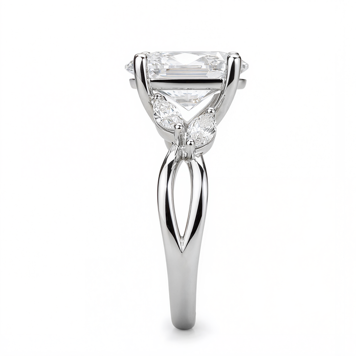 OVAL DIAMOND WITH HIDDEN PAVE RING ( 3.01 CT)
