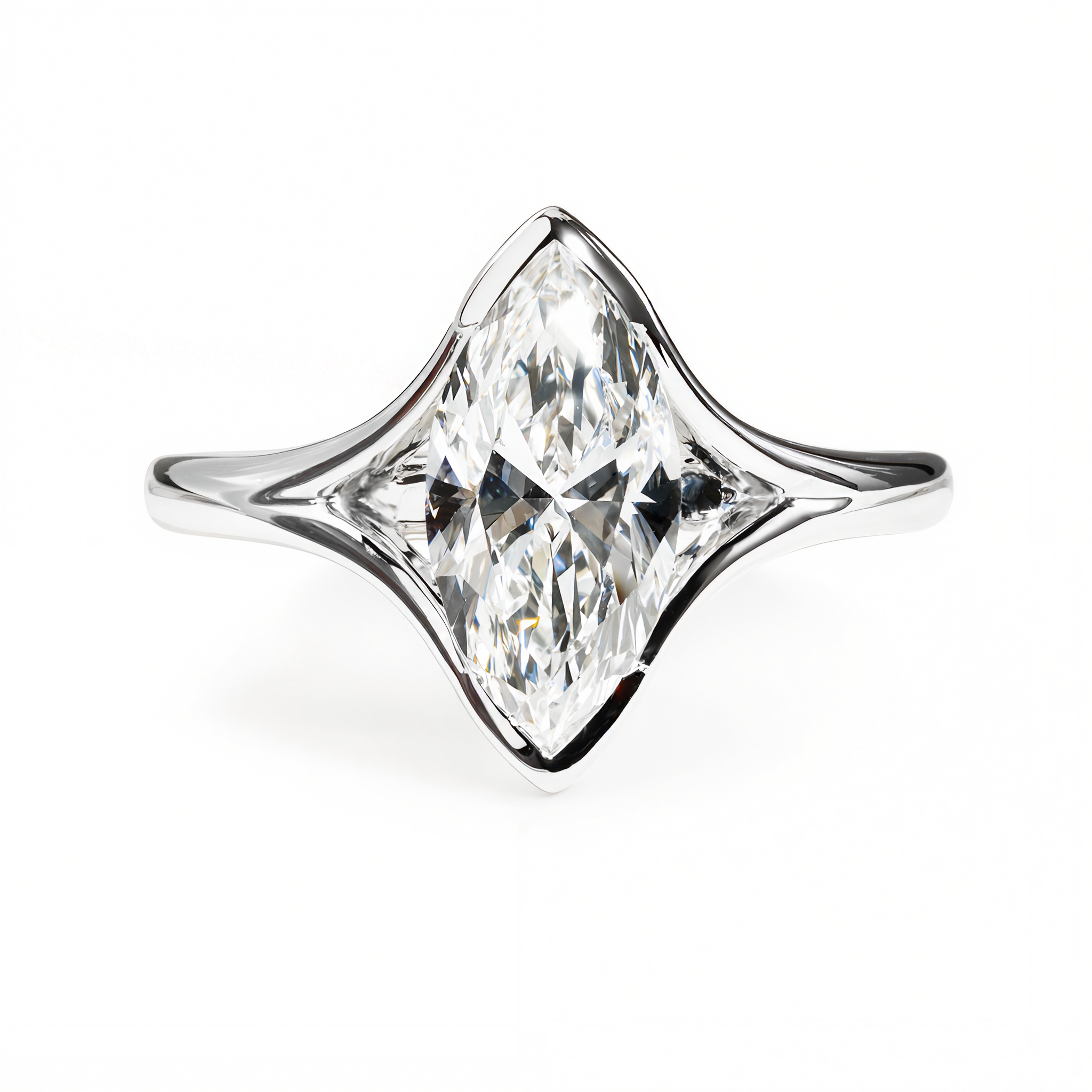 MARQUISE DIAMOND WITH SPLIT SHANK RING