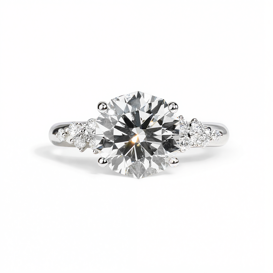 ROUND DIAMOND WITH SIDE DIAMONDS RING