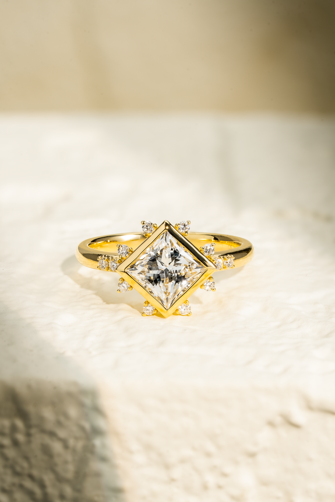 AURA PRINCESS DIAMOND RING ( 1.59CT)