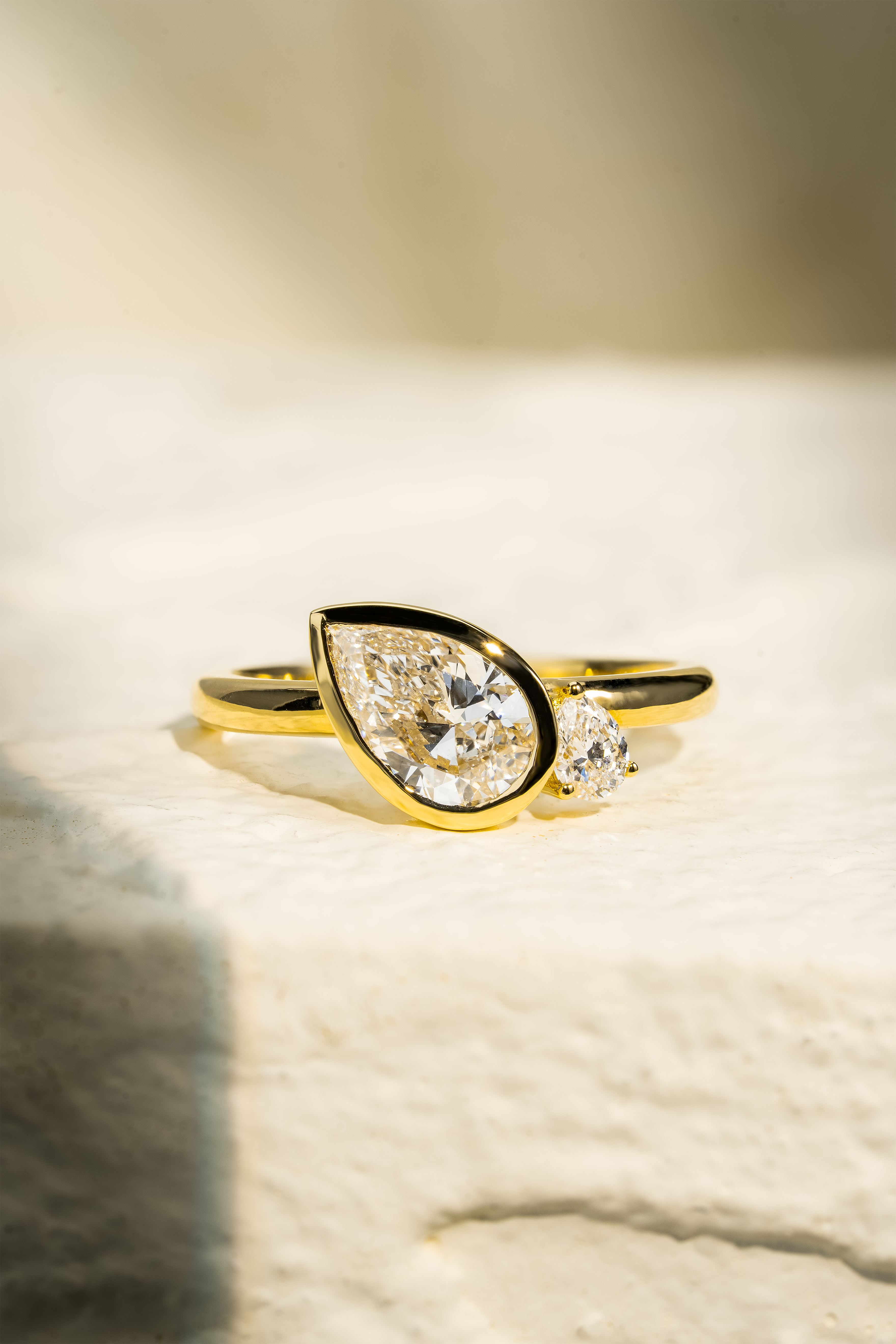 AURA PEAR DIAMOND RING ( 1.11CT)