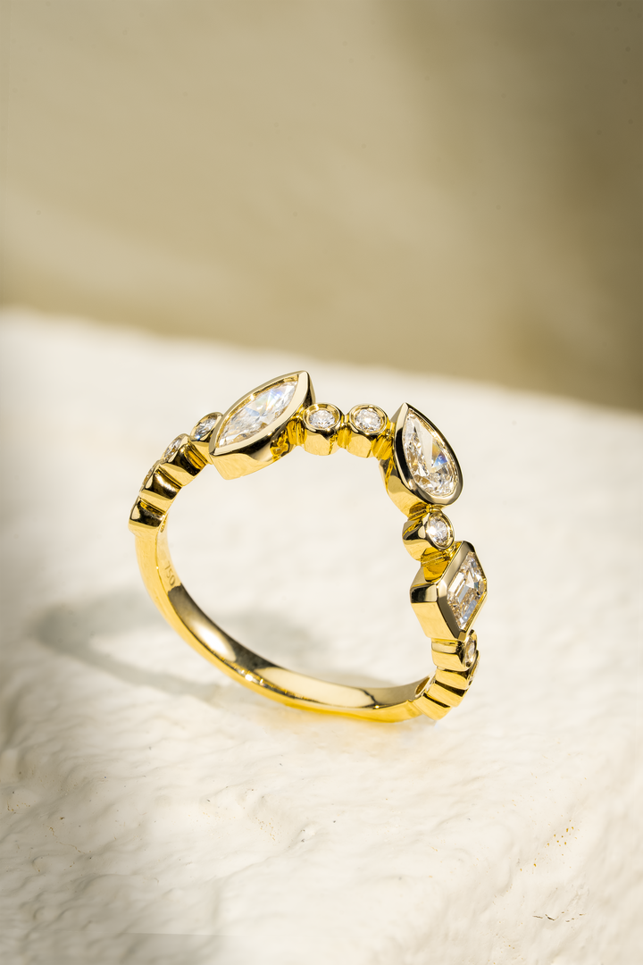 ETERNA FANCY DIAMONDS CURVED RING