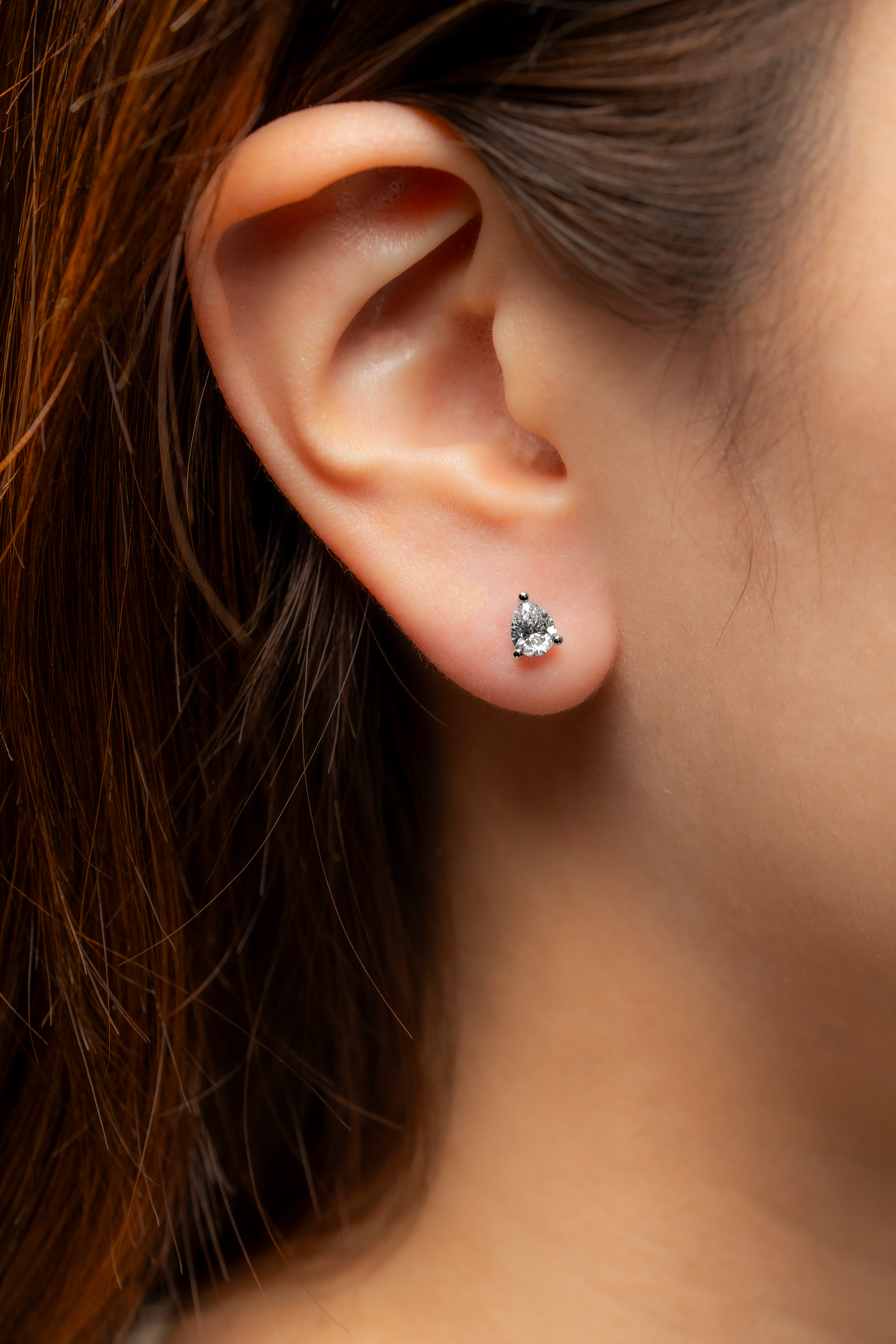 PEAR DIAMOND PLATINUM EAR STUDS - ( 0.92CT)