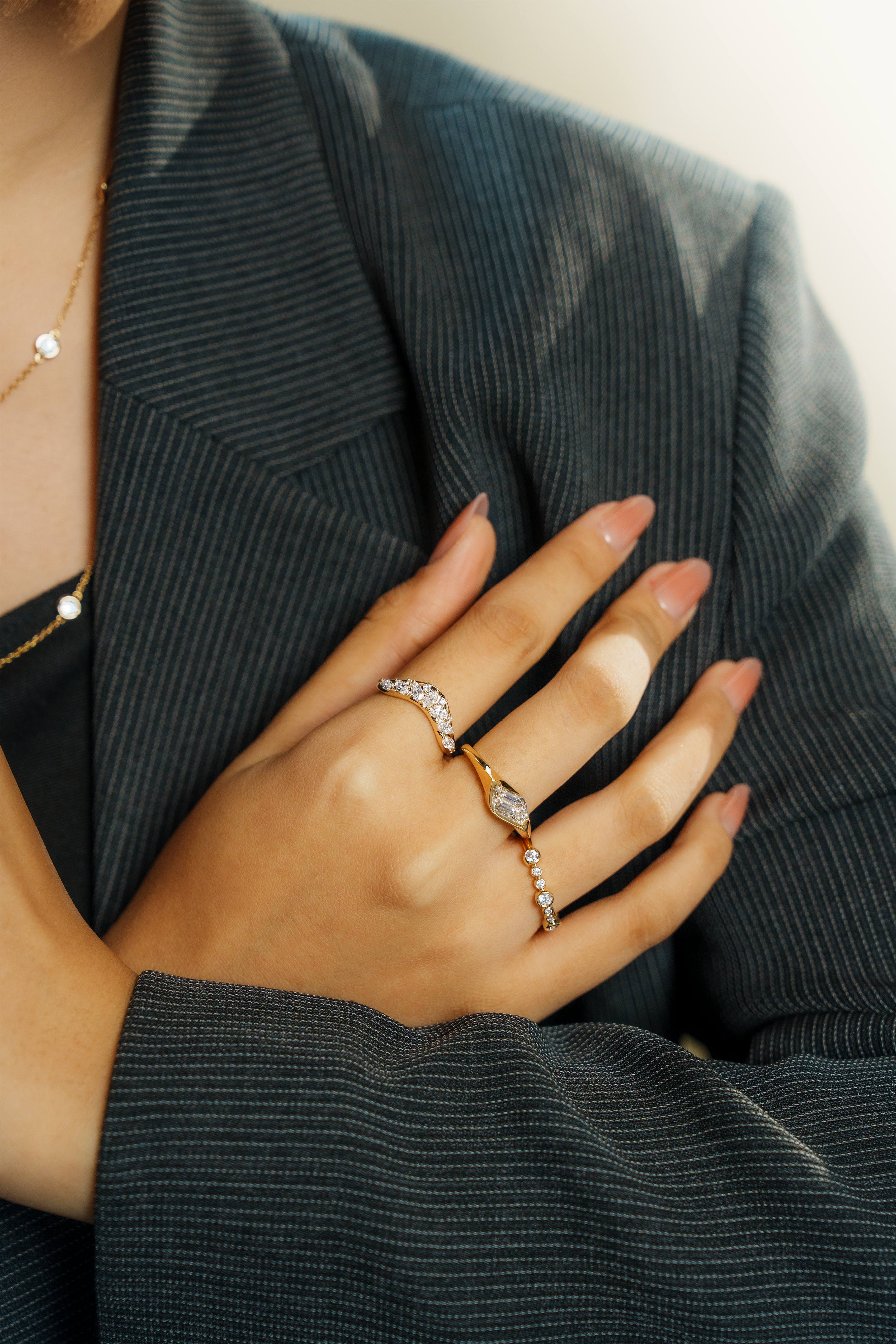VIRELLE DIAMONDS RING - MARQUISE & ROUND