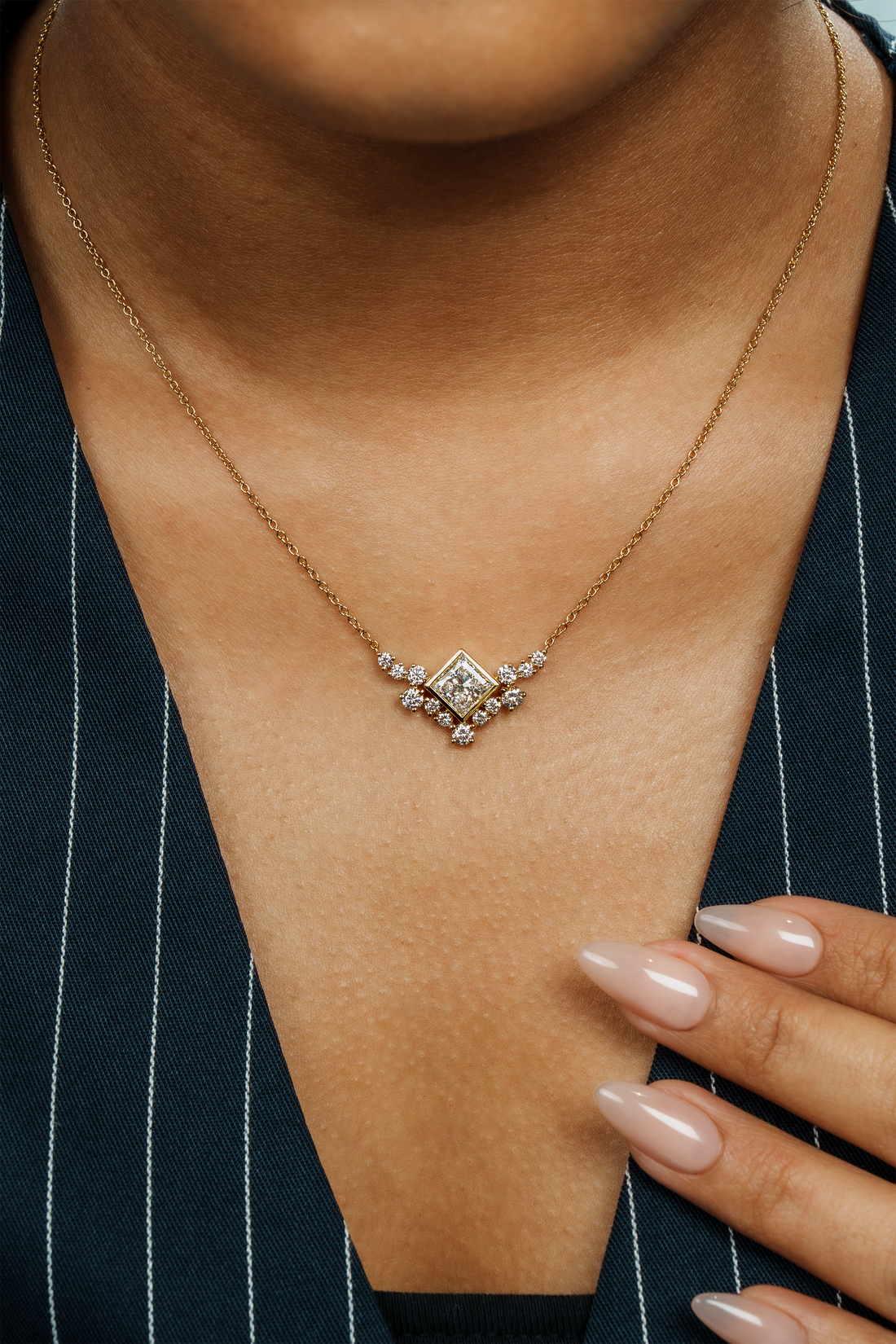 AURA PRINCESS DIAMOND NECKLACE ( 1.86CT)