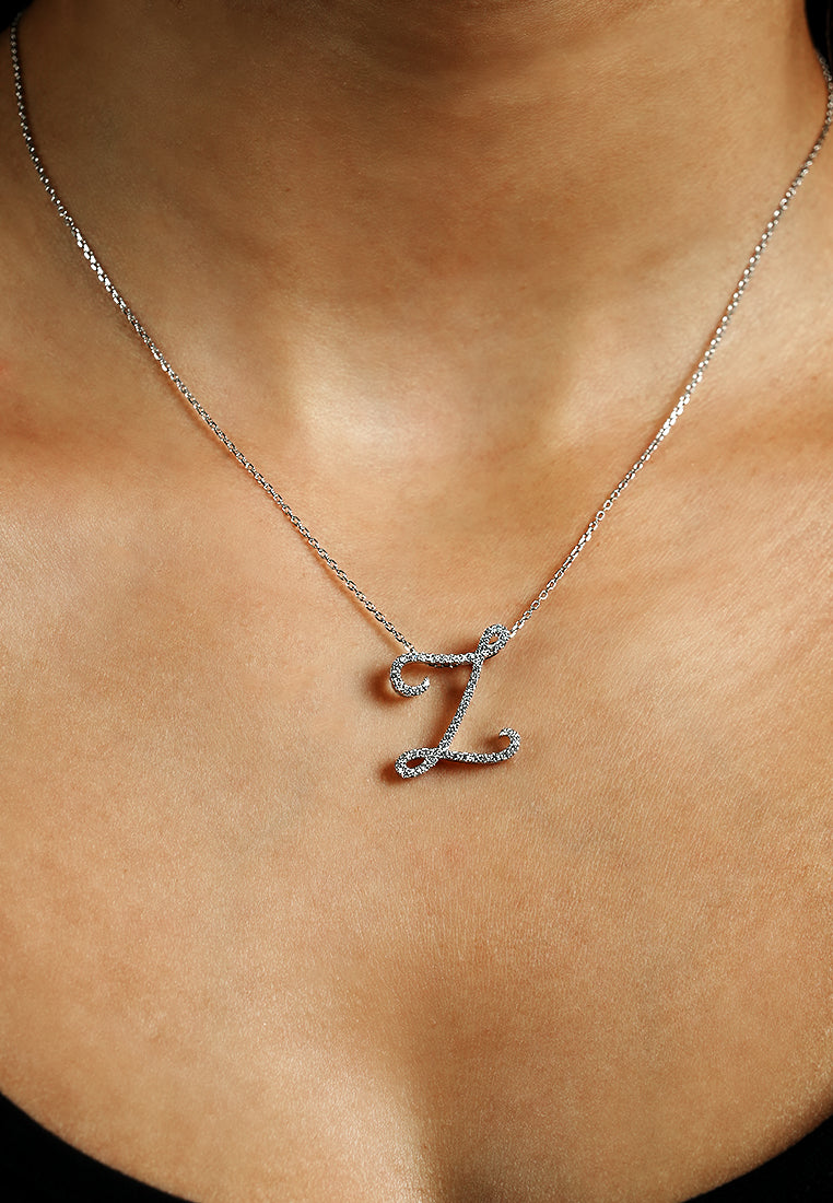 Pavé Initial Pendant – Z