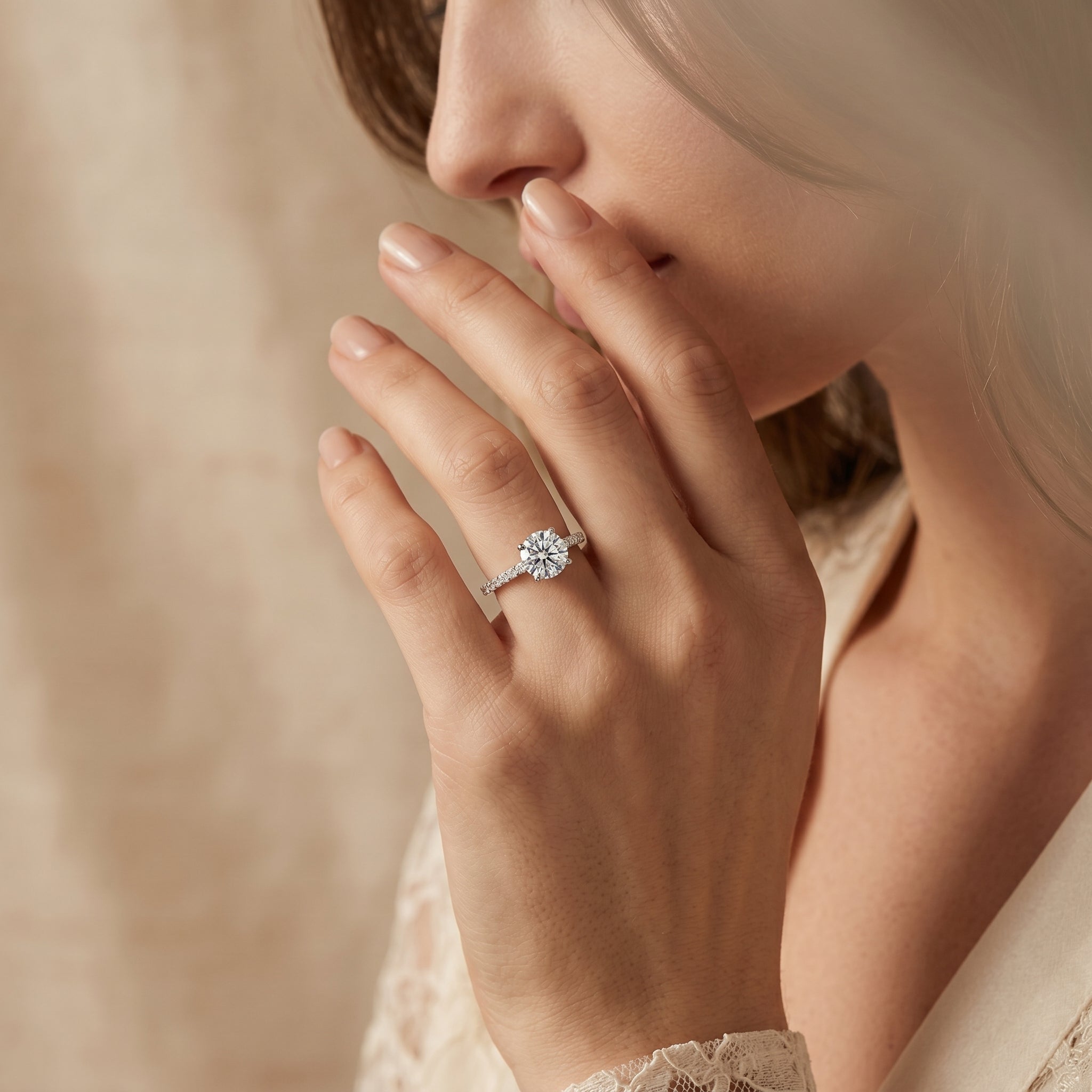 ROUND DIAMOND WITH PAVE RING ( 1.03 CT)