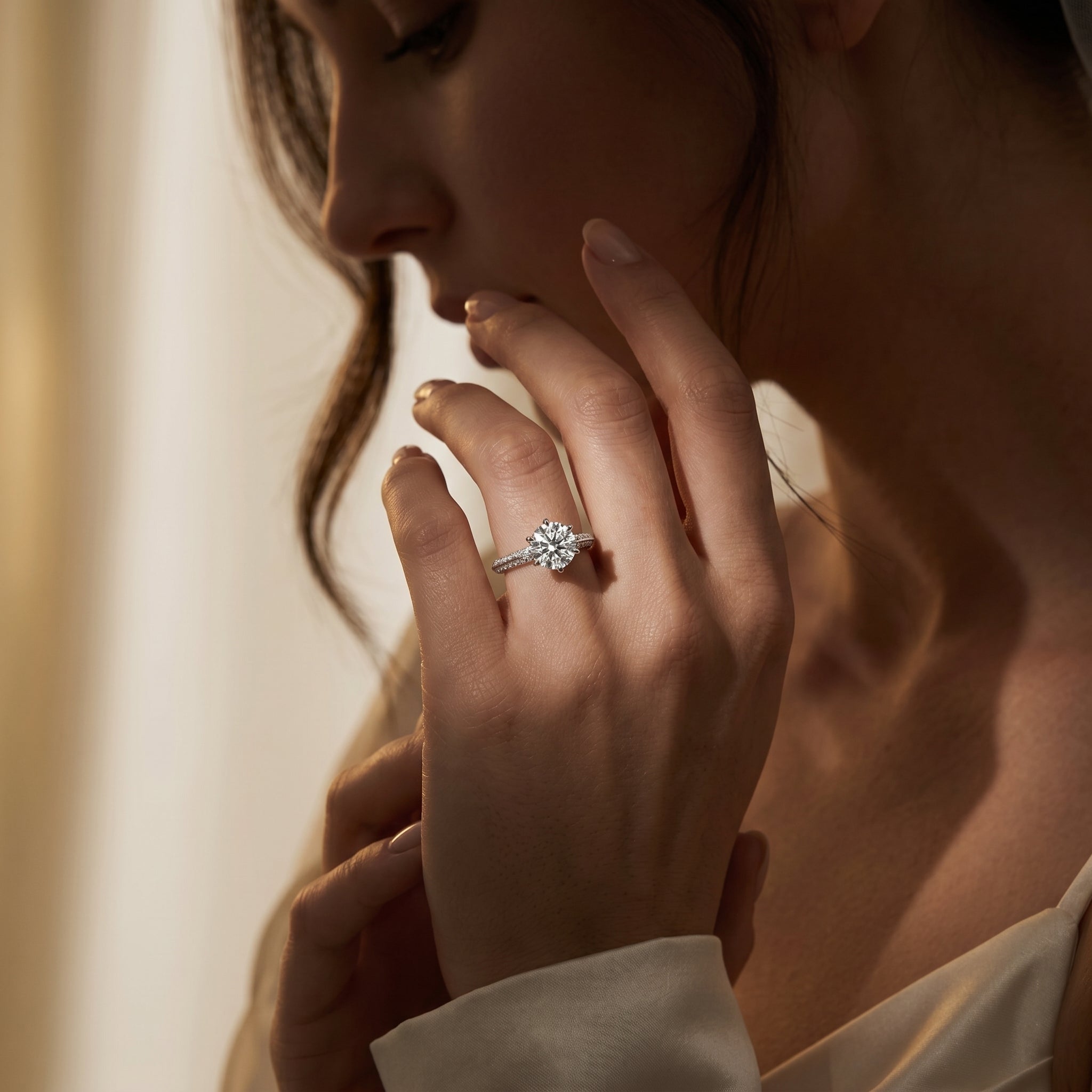 ROUND DIAMOND WITH PAVE RING ( 1.15 CT)